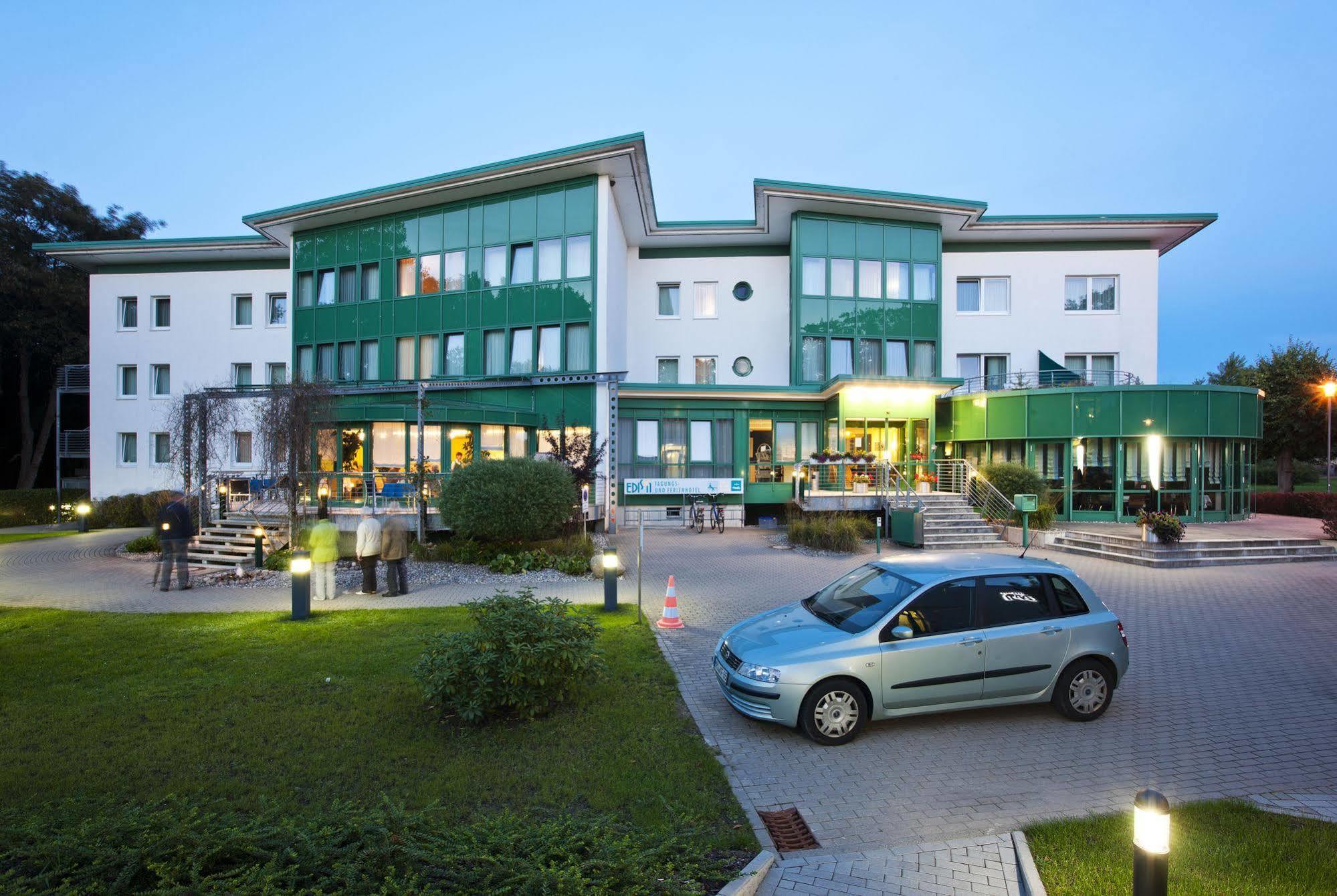 Parkhotel IV Jahreszeiten Kühlungsborn Dış mekan fotoğraf
